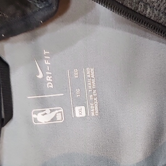 Nike showtime Philadelphia sixers hoodie - Picture 4 of 6